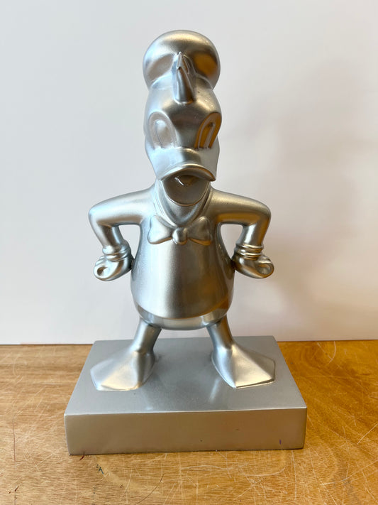 Escultura Pato Donald